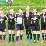 Doppelsieg der Fußball-Mädchen